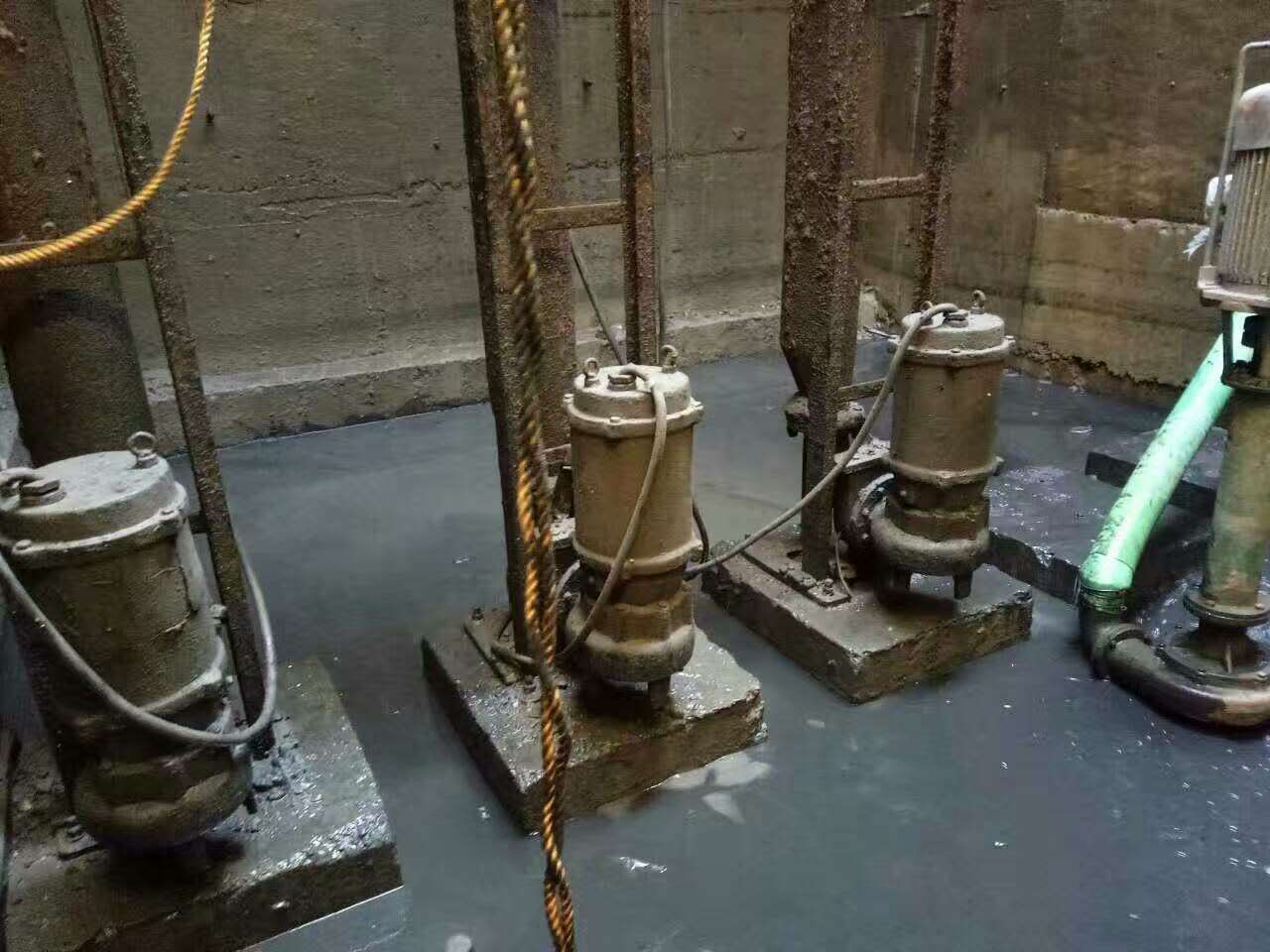 勉县污水池清理